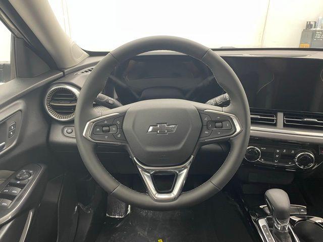 new 2025 Chevrolet Trax car, priced at $25,990