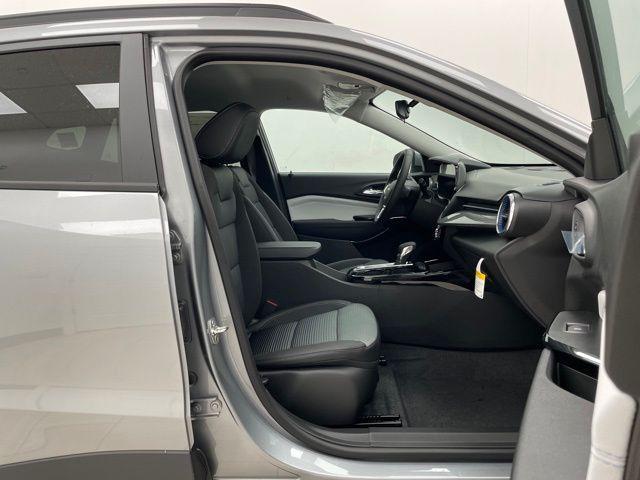 new 2026 Chevrolet Trax car, priced at $25,660