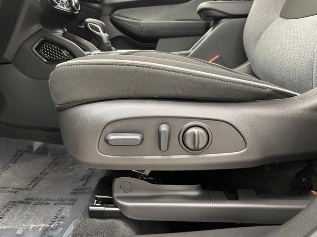 used 2025 Chevrolet TrailBlazer car, priced at $26,208