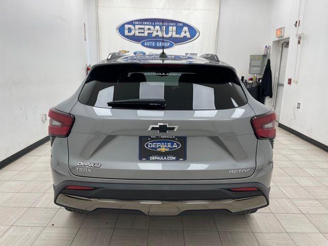 new 2025 Chevrolet Trax car, priced at $24,500