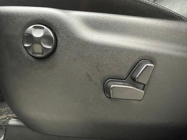 used 2022 Jeep Grand Cherokee WK car, priced at $27,162