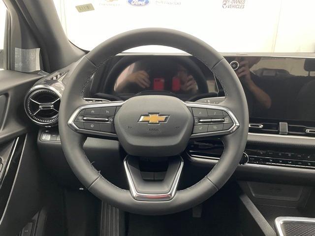 new 2026 Chevrolet Equinox car, priced at $34,815