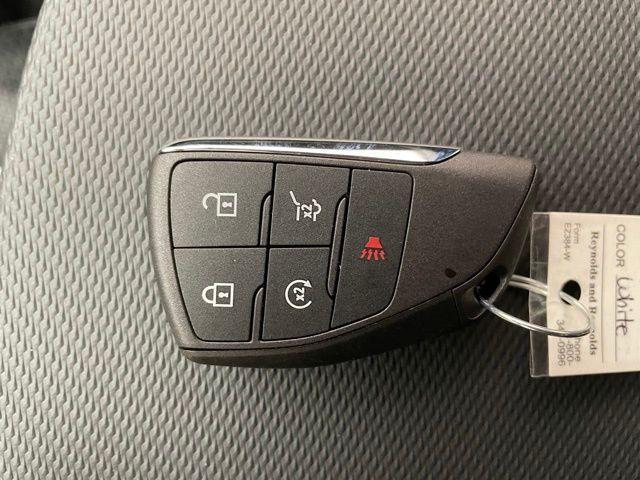 new 2026 Chevrolet Equinox car, priced at $34,315