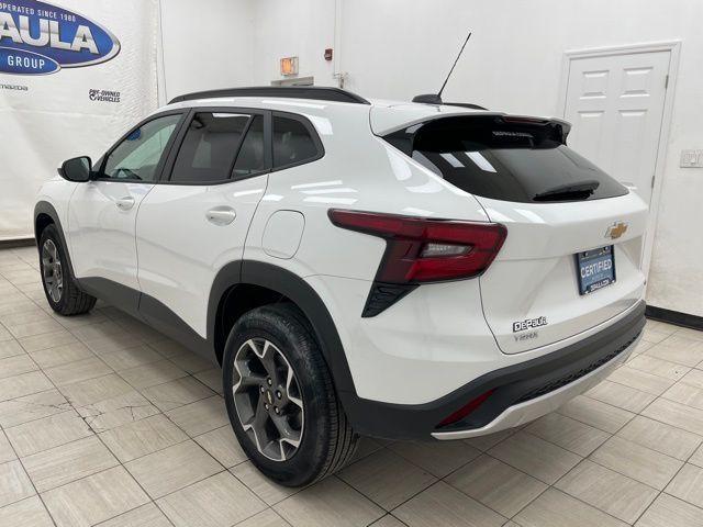 used 2024 Chevrolet Trax car, priced at $20,188