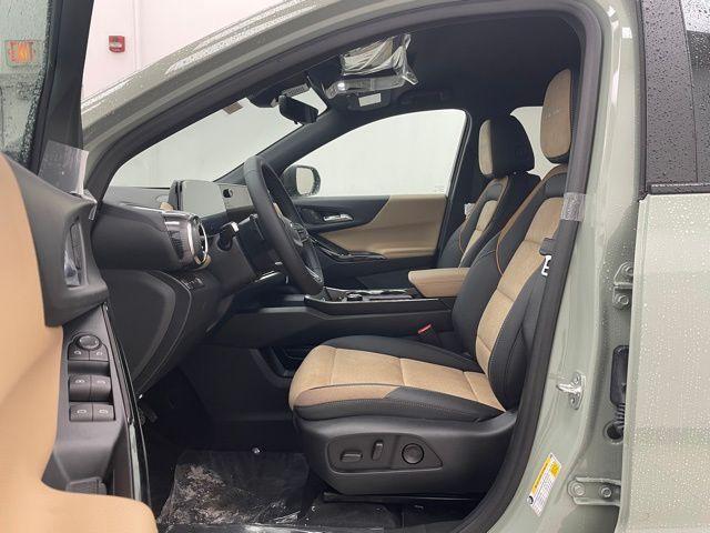 new 2026 Chevrolet Equinox car, priced at $38,115