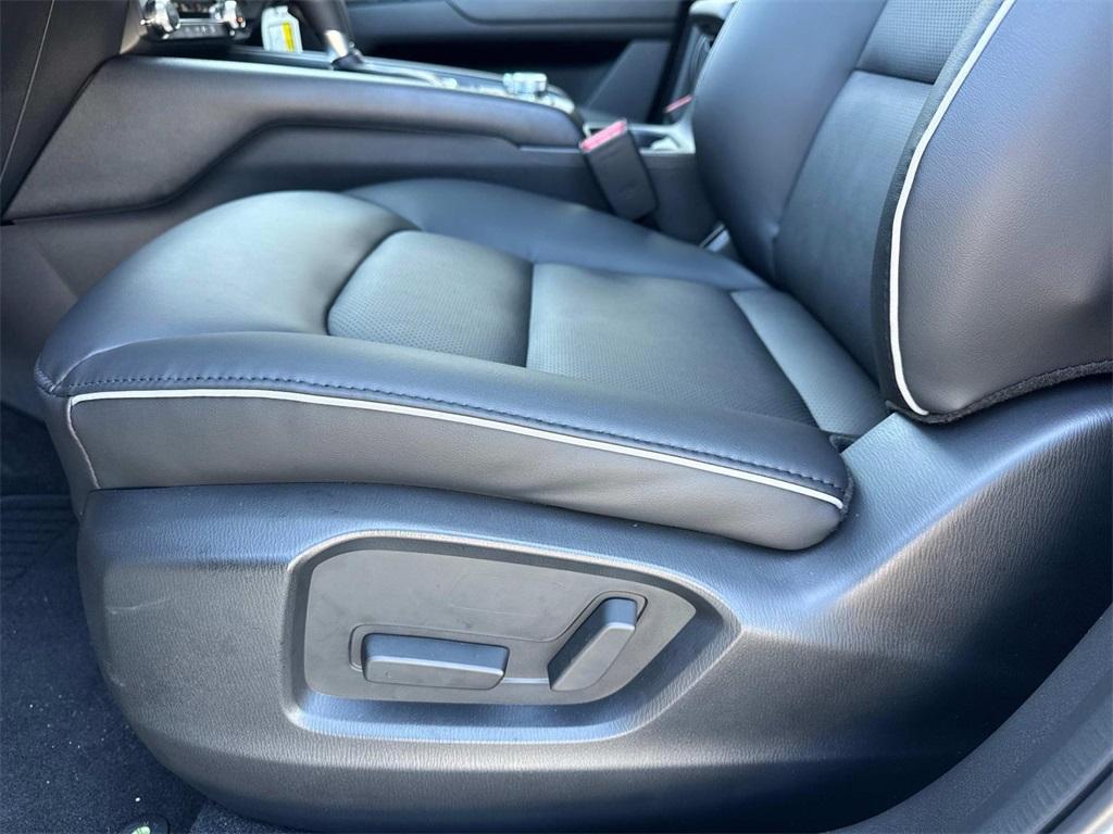 new 2025 Mazda CX-5 car, priced at $32,115
