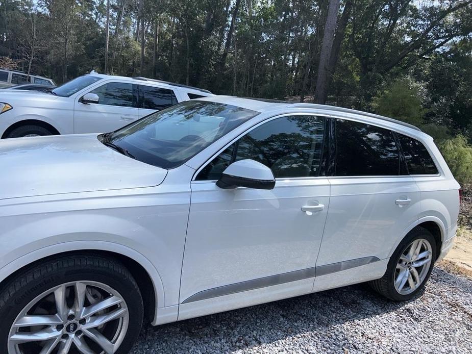 used 2017 Audi Q7 car, priced at $15,990