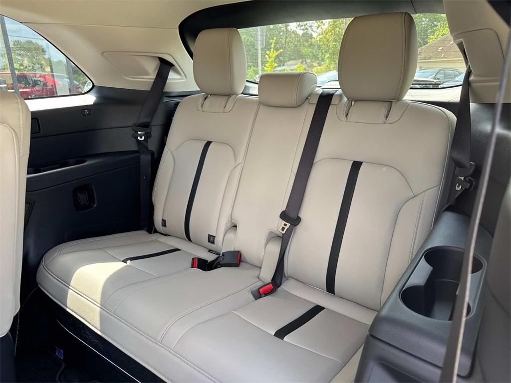 new 2025 Mazda CX-90 car, priced at $43,195