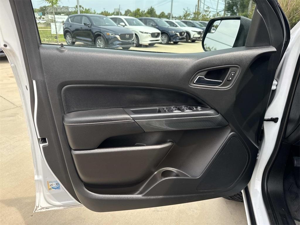used 2022 GMC Canyon car, priced at $31,990