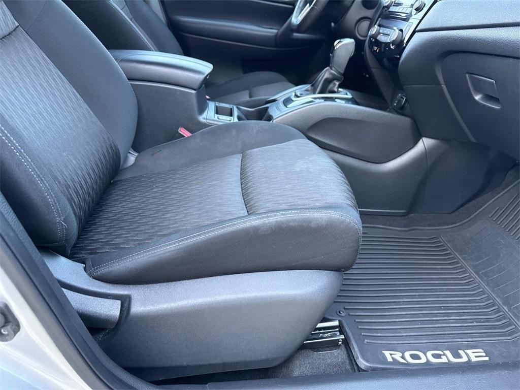 used 2017 Nissan Rogue car, priced at $7,490