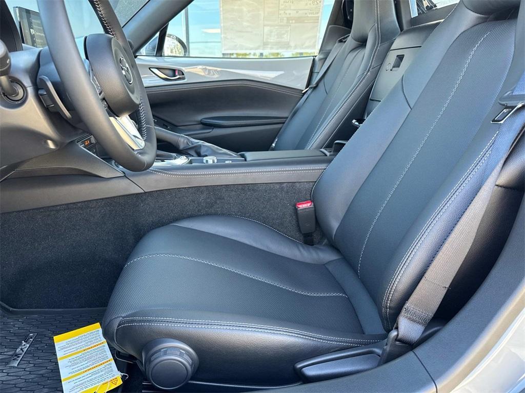 new 2025 Mazda MX-5 Miata RF car, priced at $40,075