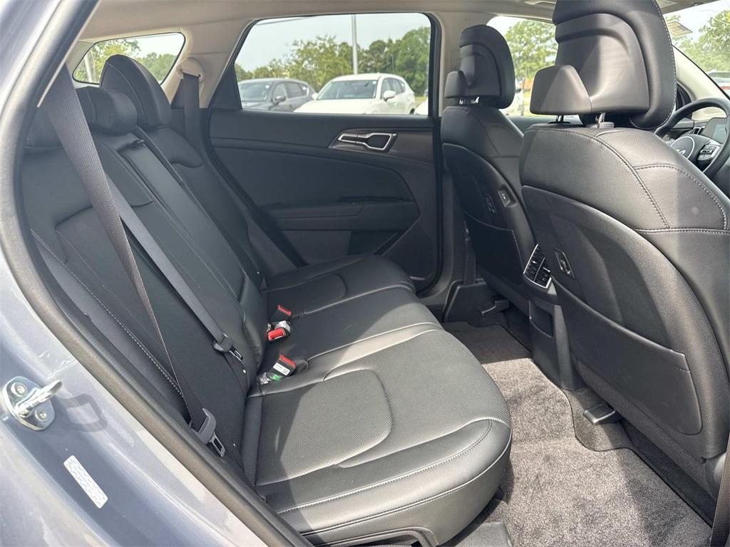 used 2025 Kia Sportage car, priced at $29,990