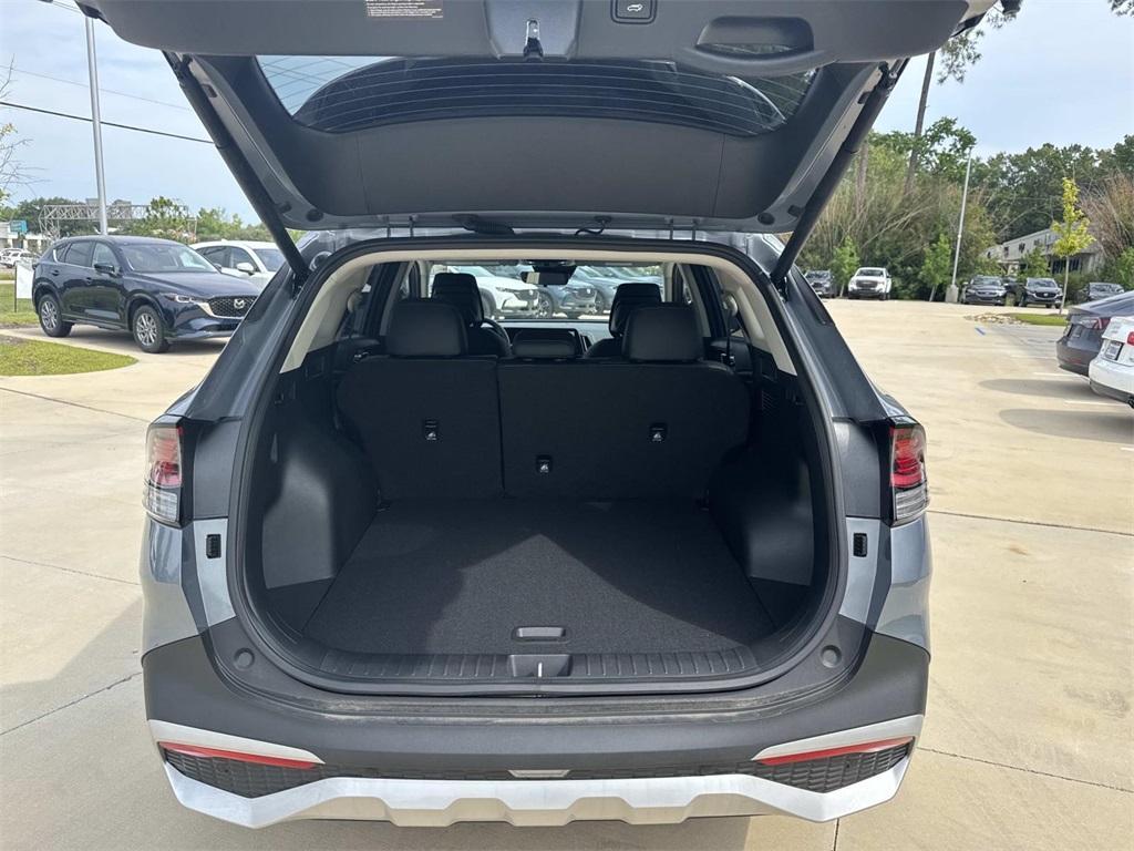 used 2025 Kia Sportage car, priced at $29,990