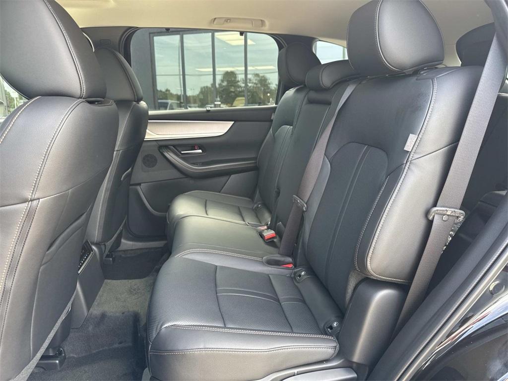 new 2025 Mazda CX-90 car, priced at $43,100