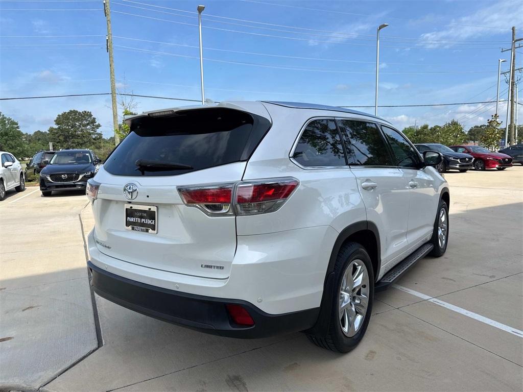 used 2015 Toyota Highlander car, priced at $18,490