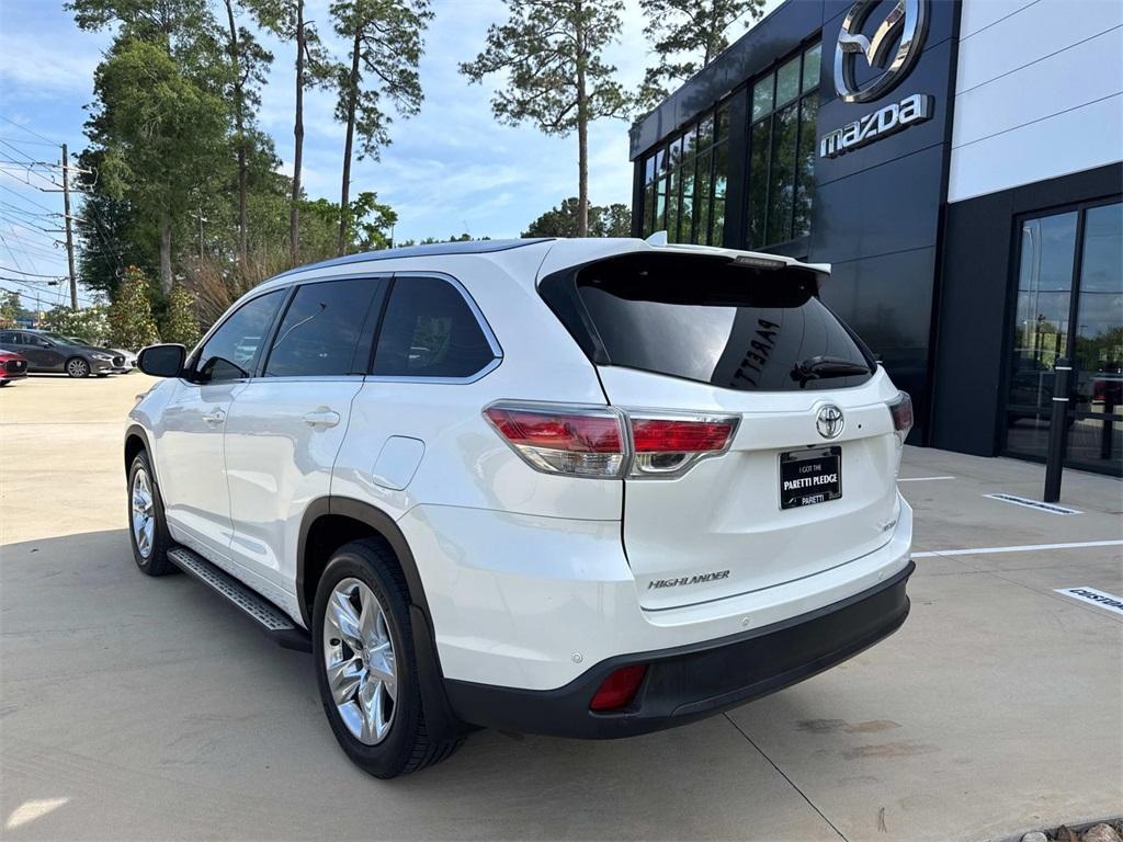 used 2015 Toyota Highlander car, priced at $19,490