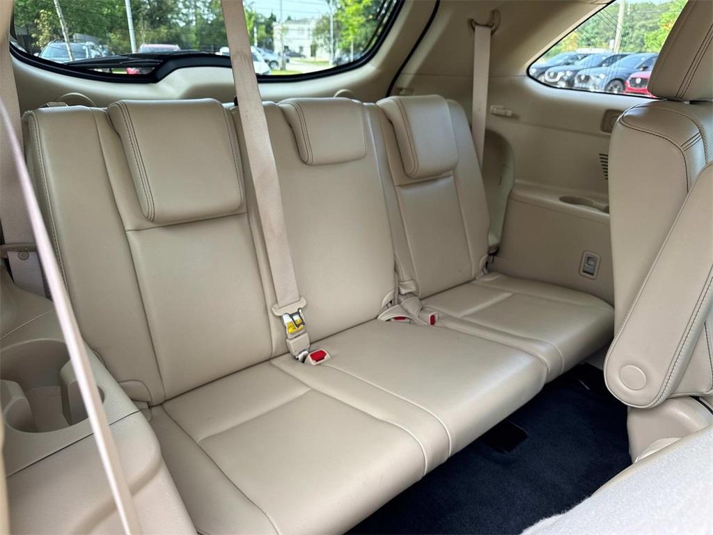 used 2015 Toyota Highlander car, priced at $19,490