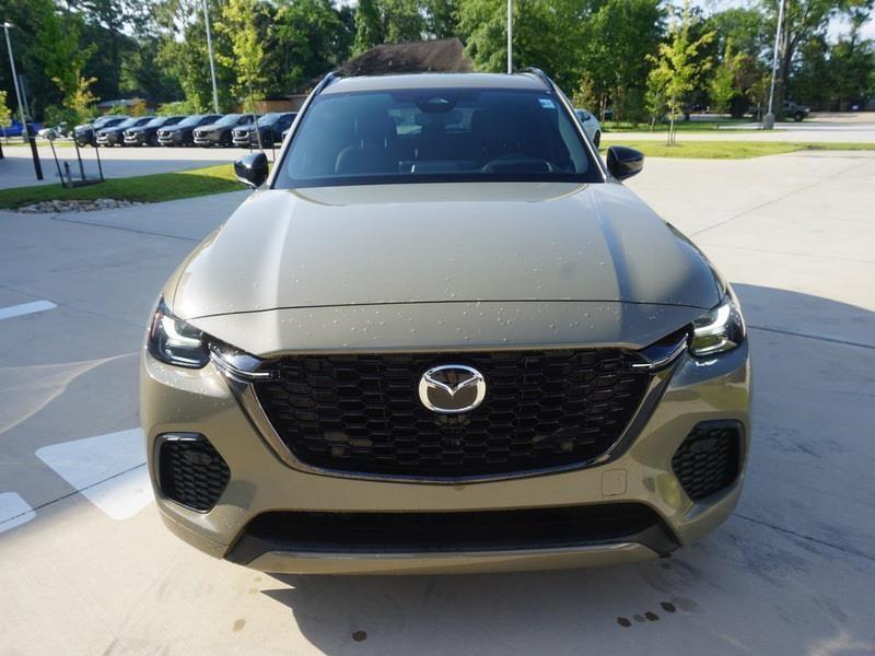 new 2025 Mazda CX-70 car