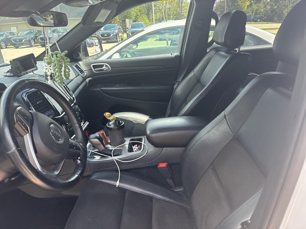 used 2021 Jeep Grand Cherokee car, priced at $22,802