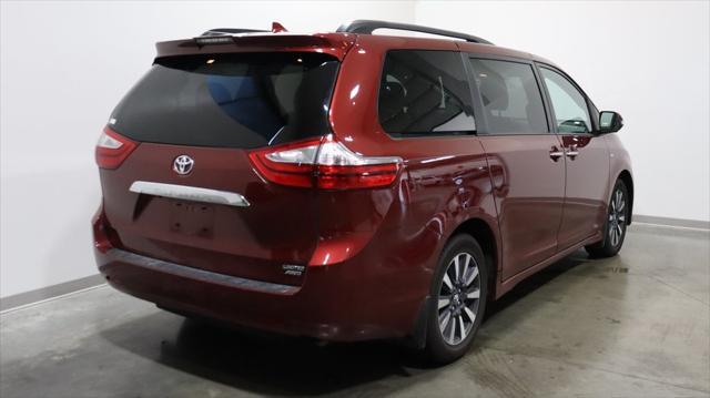 used 2019 Toyota Sienna car, priced at $27,262