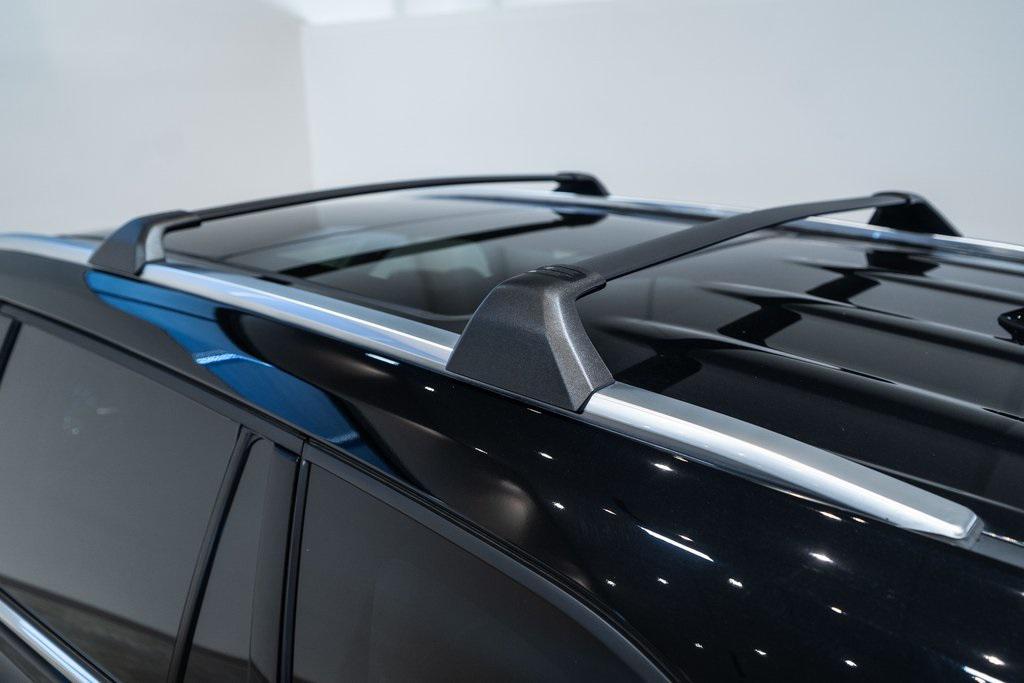 used 2022 Toyota Highlander Hybrid car, priced at $42,900