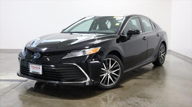 used 2022 Toyota Camry Hybrid car, priced at $28,987