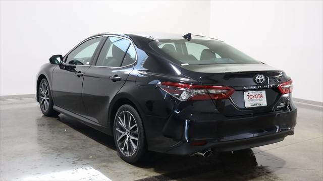 used 2022 Toyota Camry Hybrid car, priced at $28,987