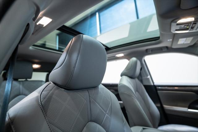 used 2024 Toyota Highlander car, priced at $47,669