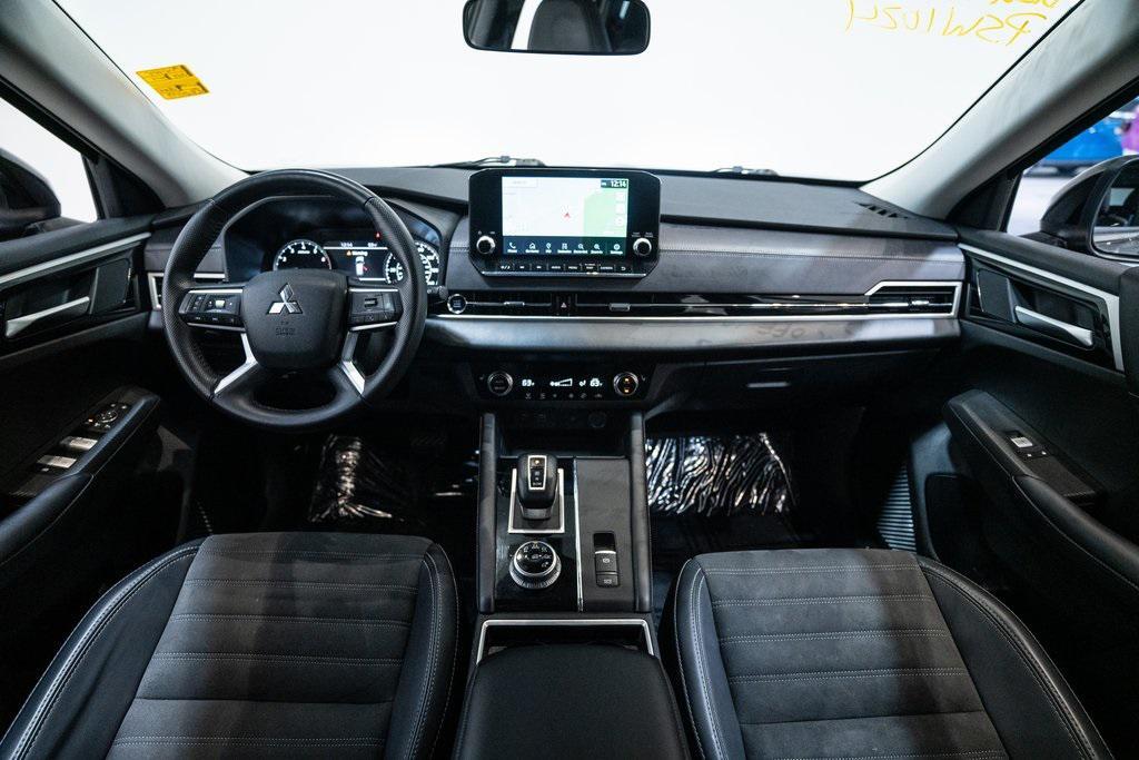 used 2024 Mitsubishi Outlander car, priced at $21,499