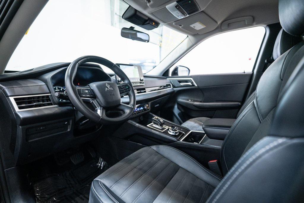 used 2024 Mitsubishi Outlander car, priced at $21,499