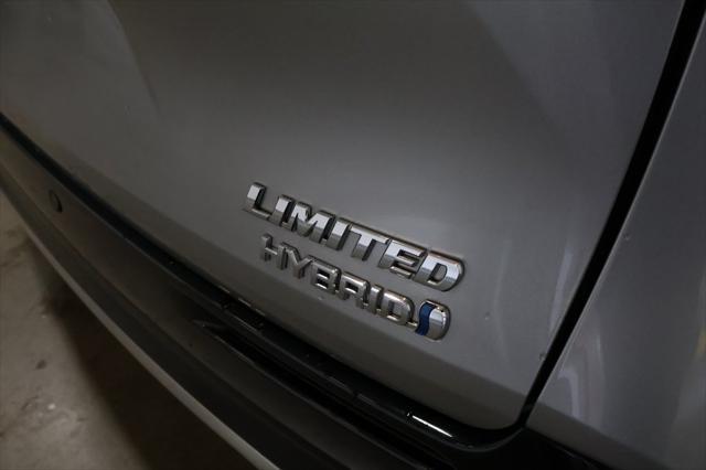 used 2023 Toyota Sienna car, priced at $48,213