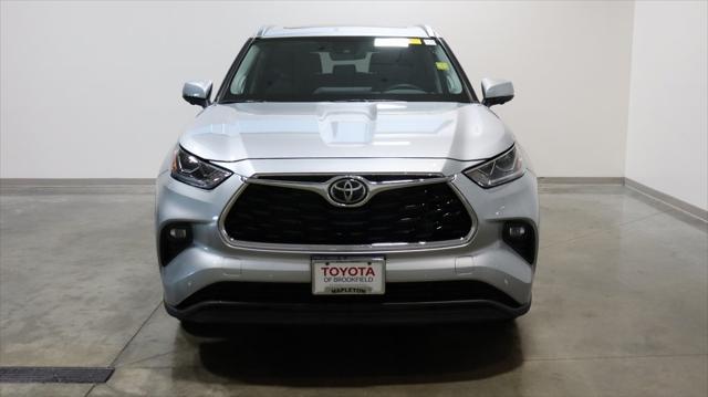 used 2024 Toyota Highlander car, priced at $45,175