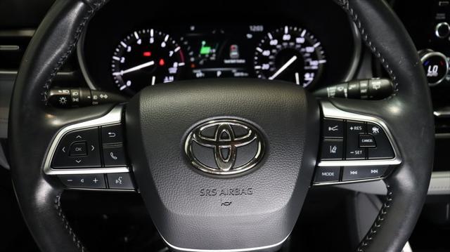 used 2021 Toyota Highlander car, priced at $34,190