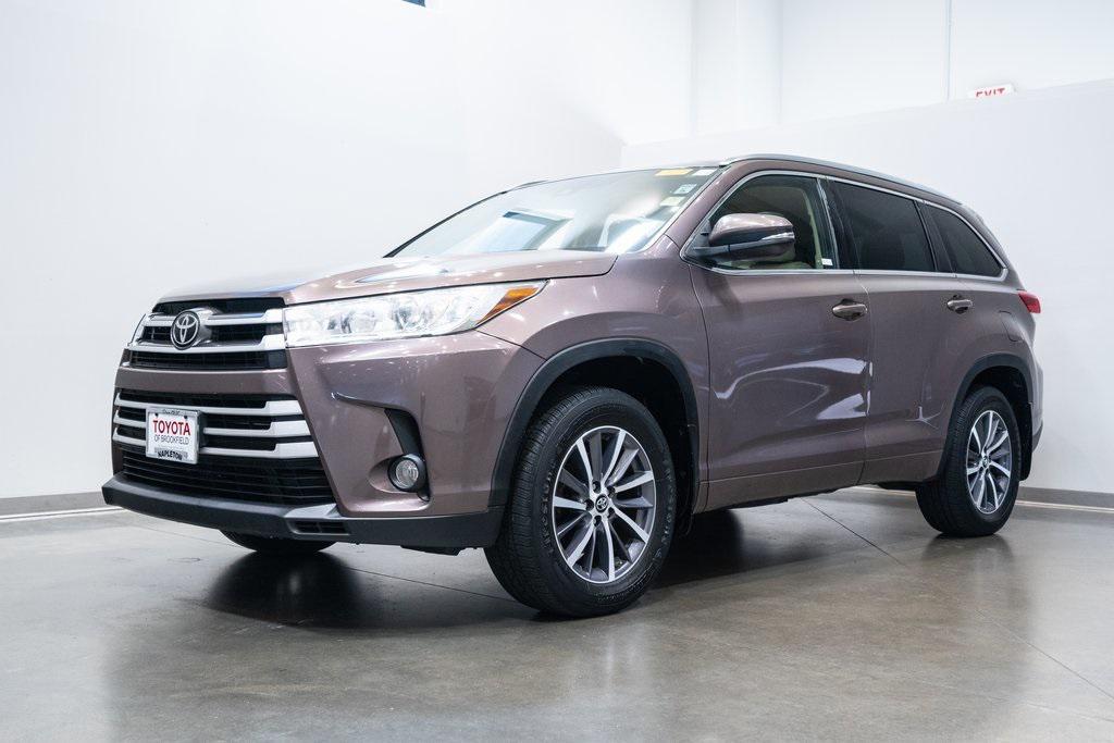 used 2017 Toyota Highlander car, priced at $19,848