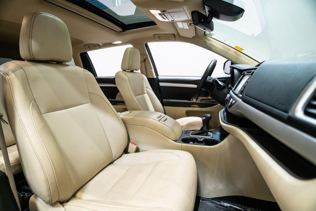 used 2017 Toyota Highlander car, priced at $19,848