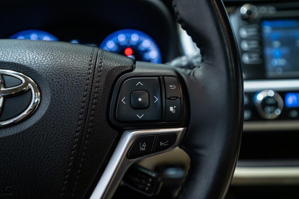 used 2017 Toyota Highlander car, priced at $19,848