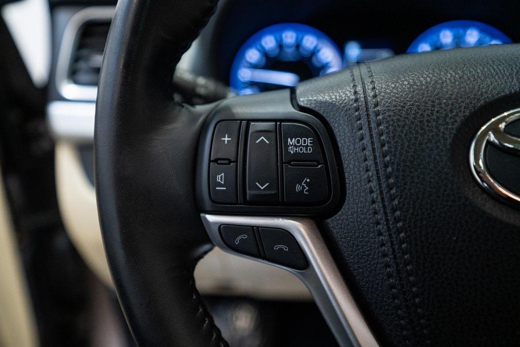 used 2017 Toyota Highlander car, priced at $19,848