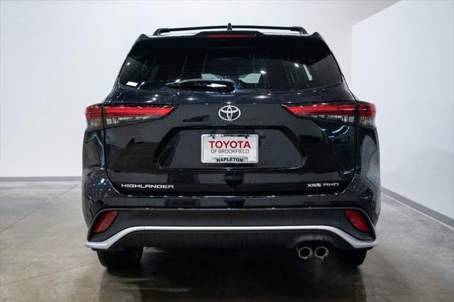 used 2023 Toyota Highlander car, priced at $41,784