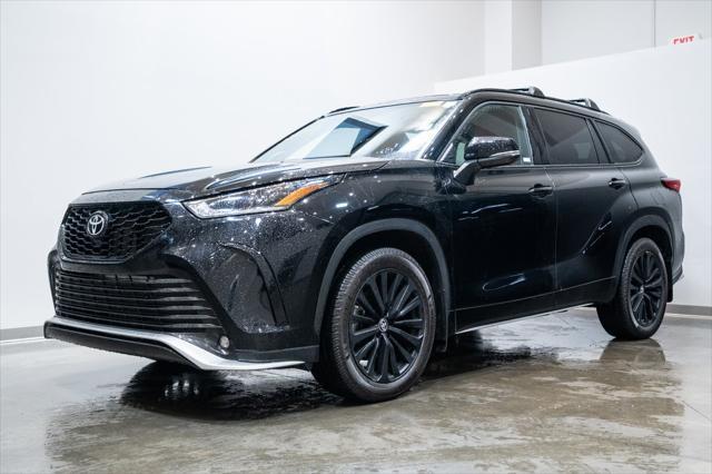 used 2023 Toyota Highlander car, priced at $41,784