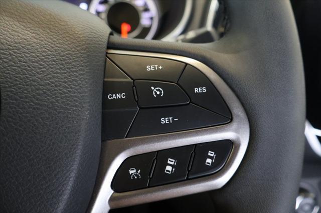 used 2022 Jeep Cherokee car, priced at $23,348