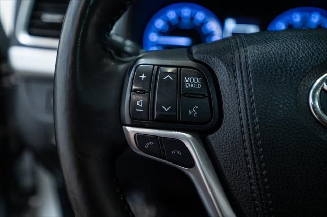 used 2018 Toyota Highlander car, priced at $20,082