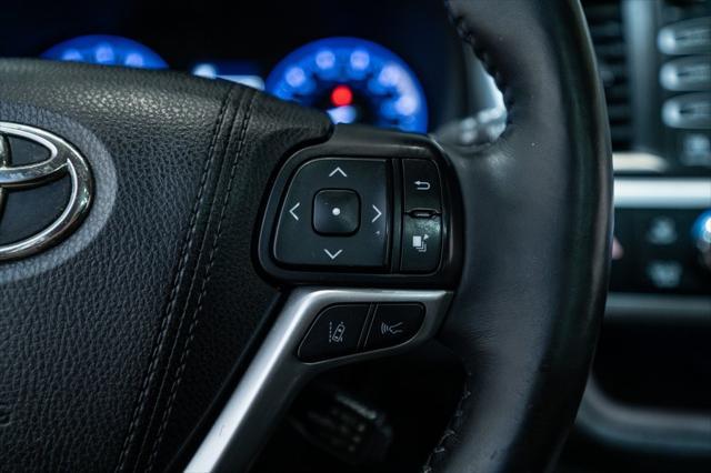 used 2018 Toyota Highlander car, priced at $20,082