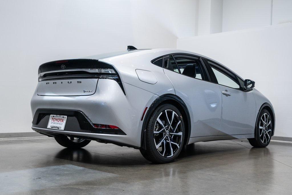new 2026 Toyota Prius Plug-In Hybrid car, priced at $39,664