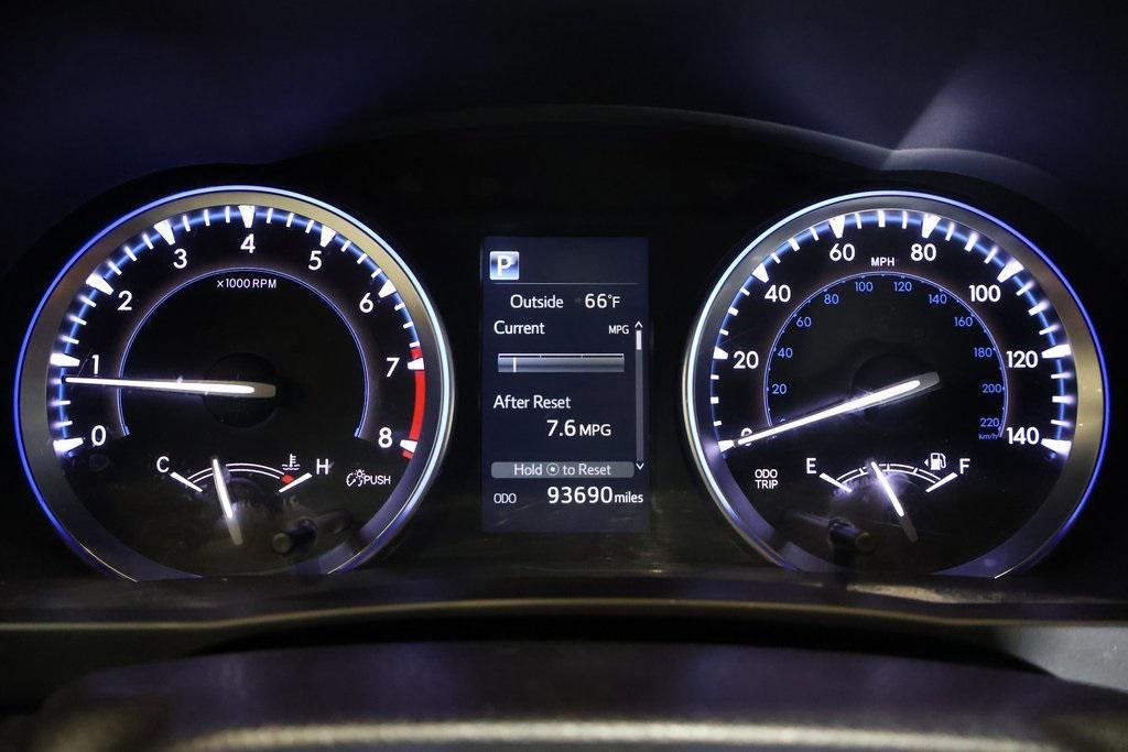 used 2019 Toyota Highlander car, priced at $24,928