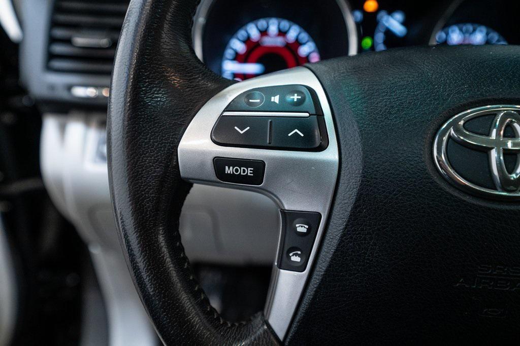 used 2012 Toyota Highlander car, priced at $14,000