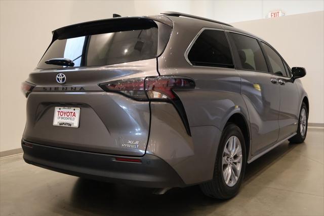 used 2023 Toyota Sienna car, priced at $45,136