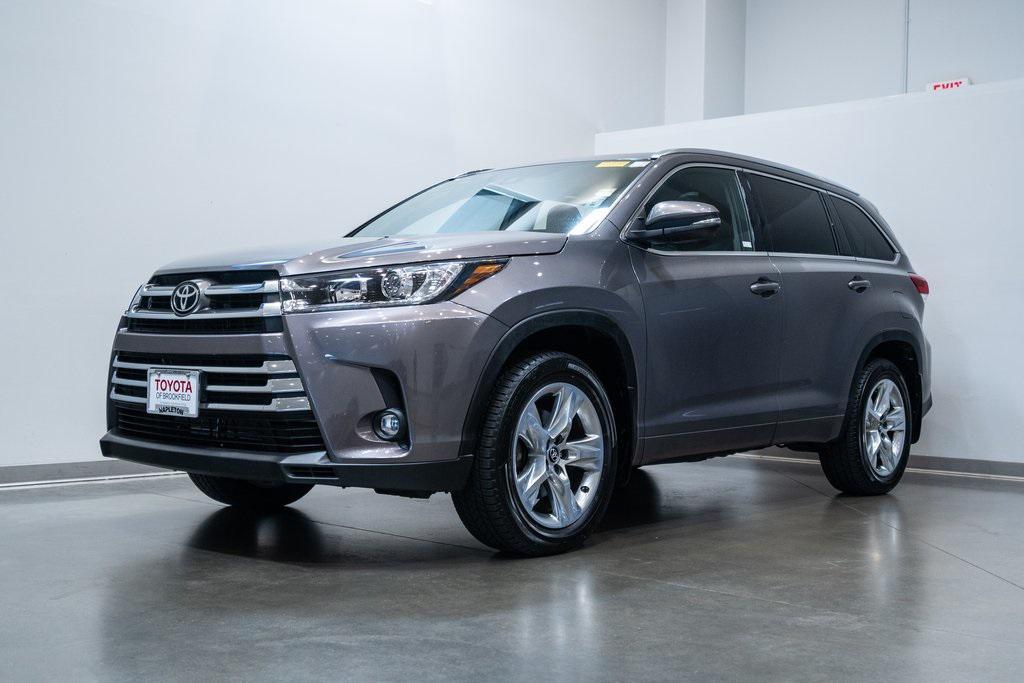used 2019 Toyota Highlander car, priced at $28,291