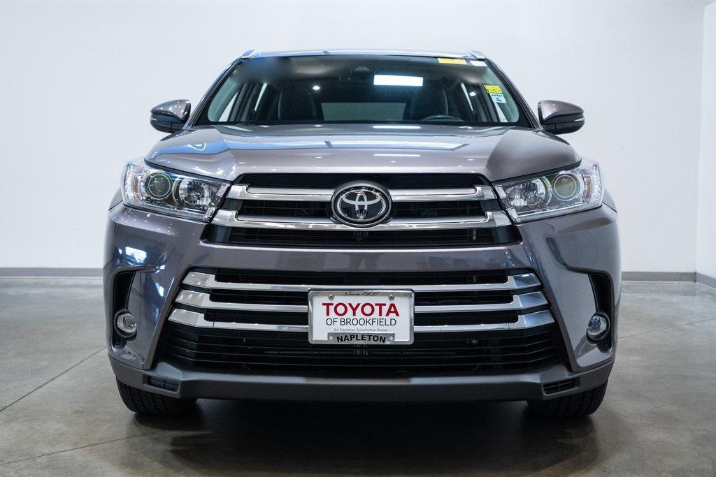 used 2019 Toyota Highlander car, priced at $28,291