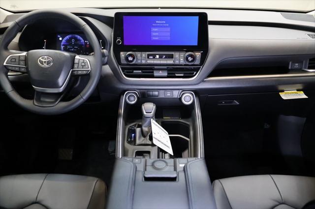 new 2025 Toyota Grand Highlander car, priced at $43,259