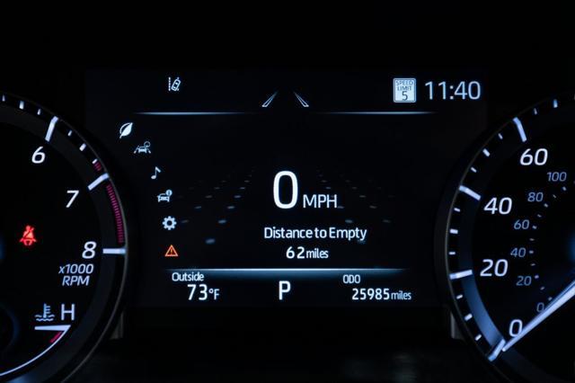 used 2022 Toyota Highlander car, priced at $38,900
